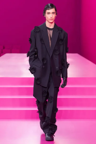 Look 68
